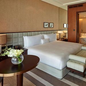 Premier King Suite